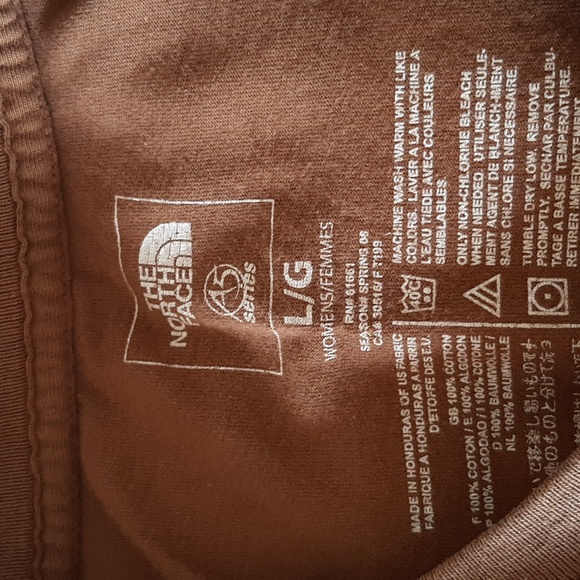 North Face brown A5 series t shirt, ladies size Large - Picture 4 of 4